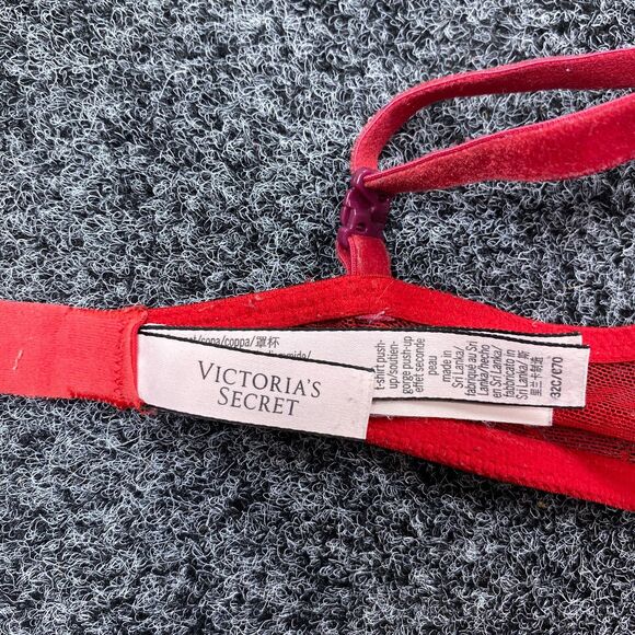 Victoria Secret Bra T-Shirt Push Up Underwire Padded Convertible Strap Size 32C - Picture 2 of 6